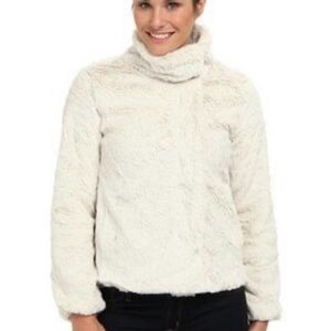 Patagonia Pelage Plush Fleece Jacket Women’s Size S – Super Soft & Cozy